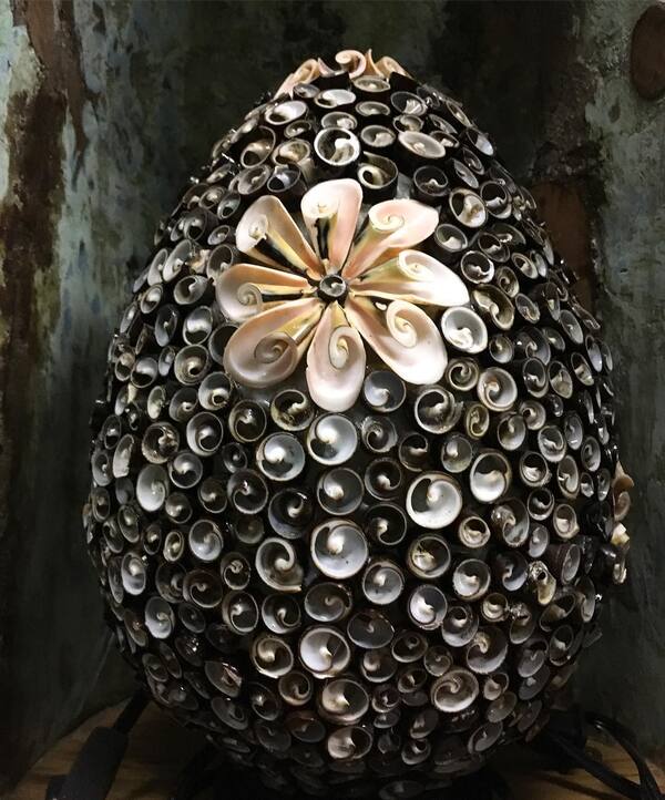 Shell Orb Lamp