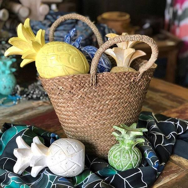 Pineapple Basket Décor