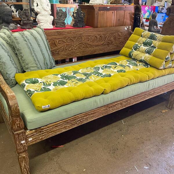Carved Daybed Tropical Cushions